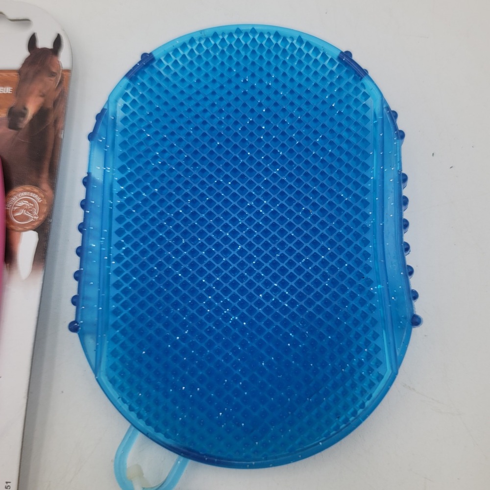 Oster Mane Tail Comb Pink Heartland Horse Gear Blue Jelly Scrubber Grooming Set - Picture 4 of 8